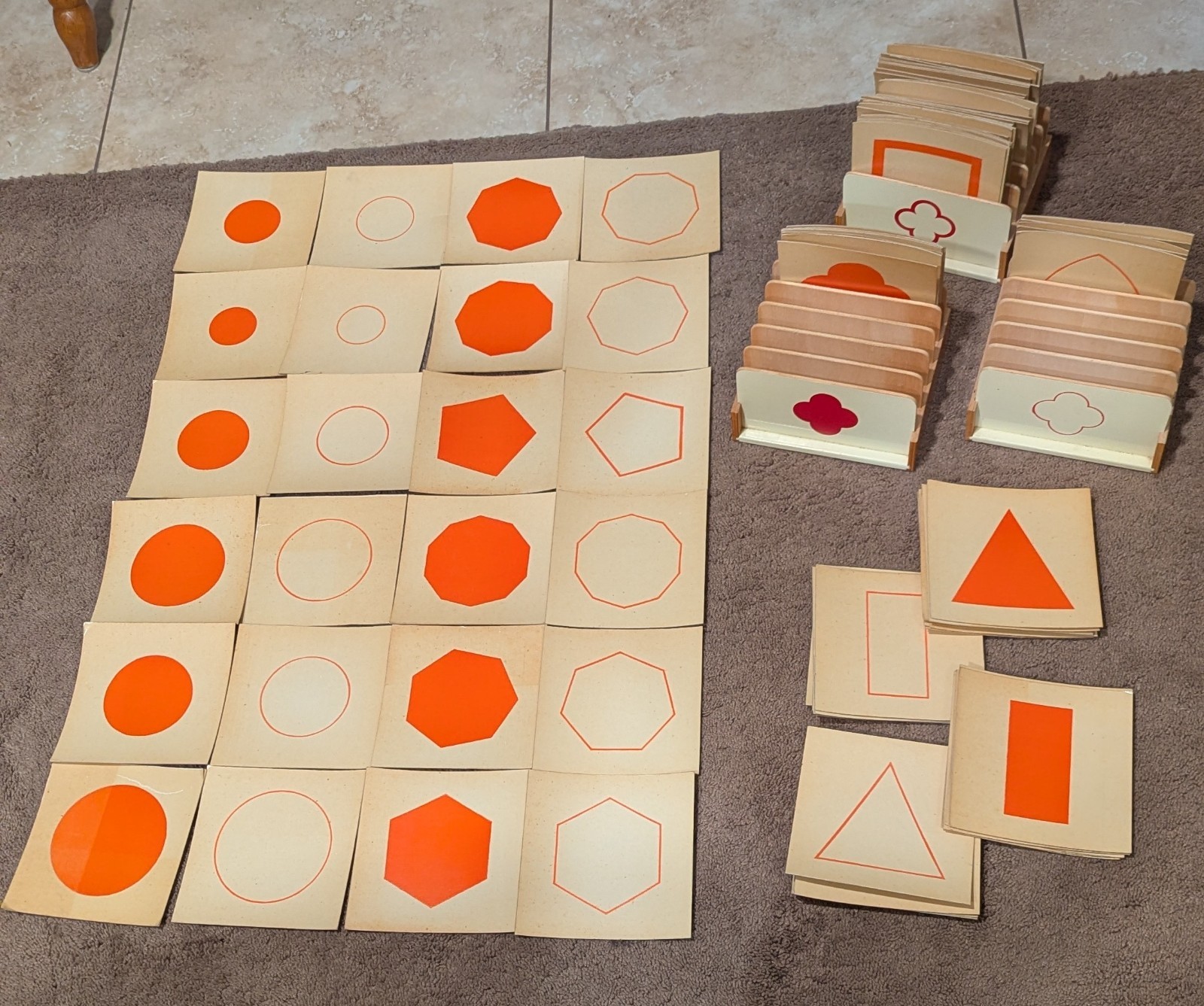 Authentic Geometrical Cards Montessori, 84 Cards With 3 Boxes, Italy, Nienhuis