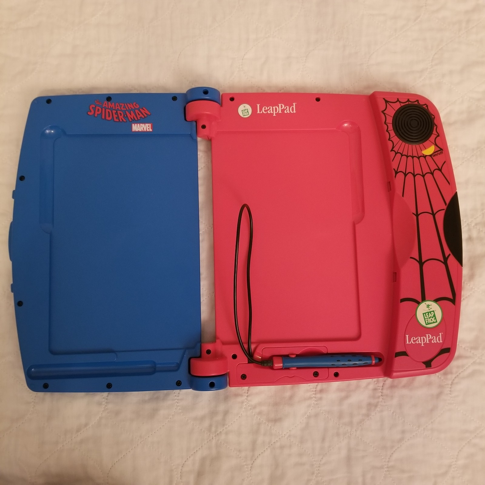 LeapFrog Amazing Spider-Man LeapPad w/5 Books & 4 Cartridges plus Backpack
