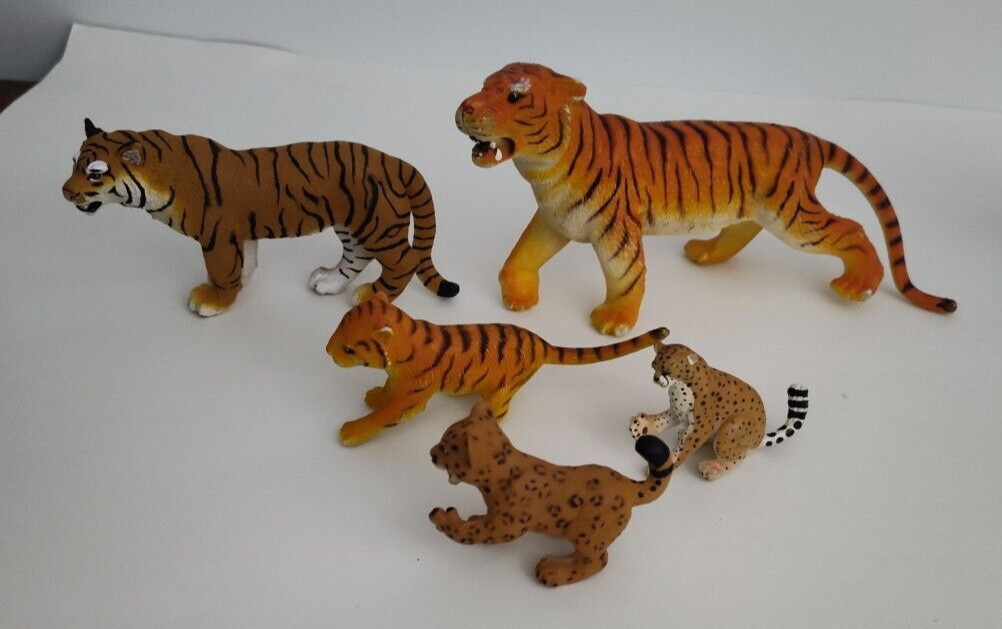 1990s Animals Lot of 11 Elephants Bears Tigers Donkey Pig Cheetah Leopard AAA