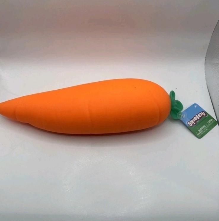 🥕 Jumbo Squeezy Carrot Orange Squishy Toy Stress Relief Sensory