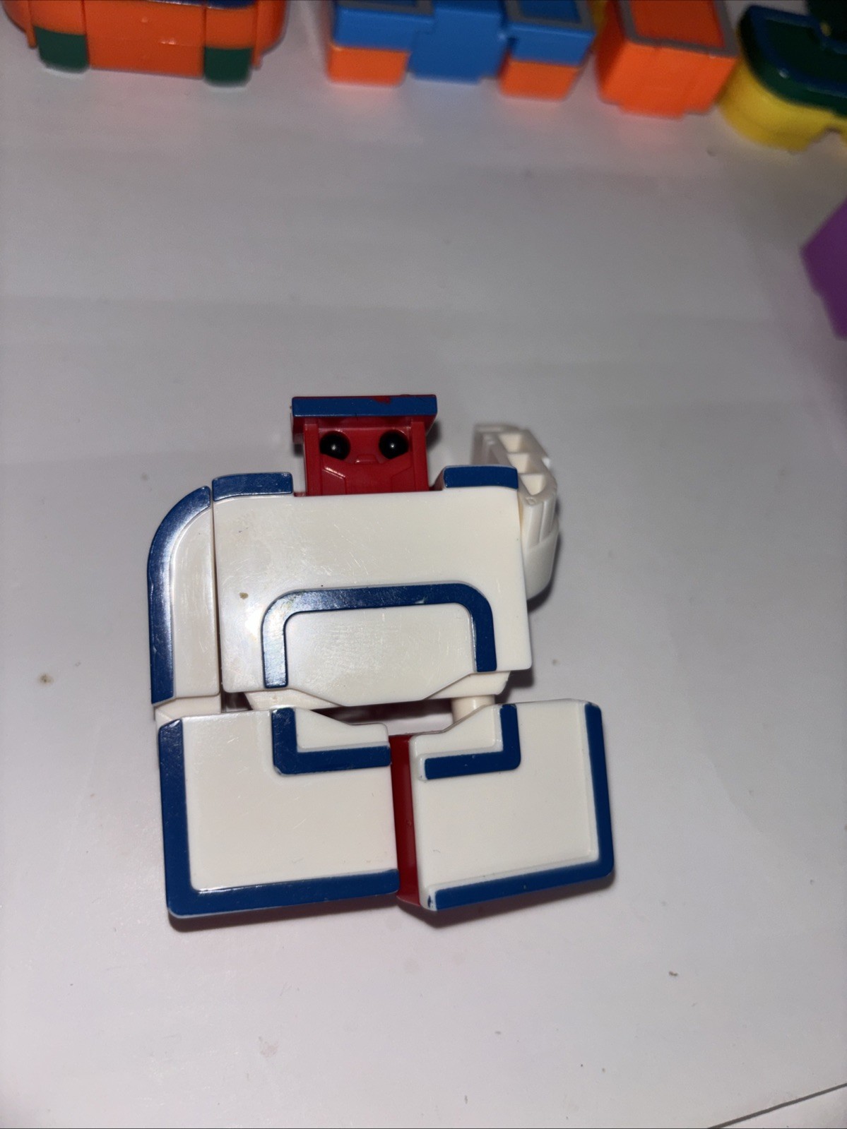 Lakeshore Learning Alphabet Transforming Robots Alphabots Toys
