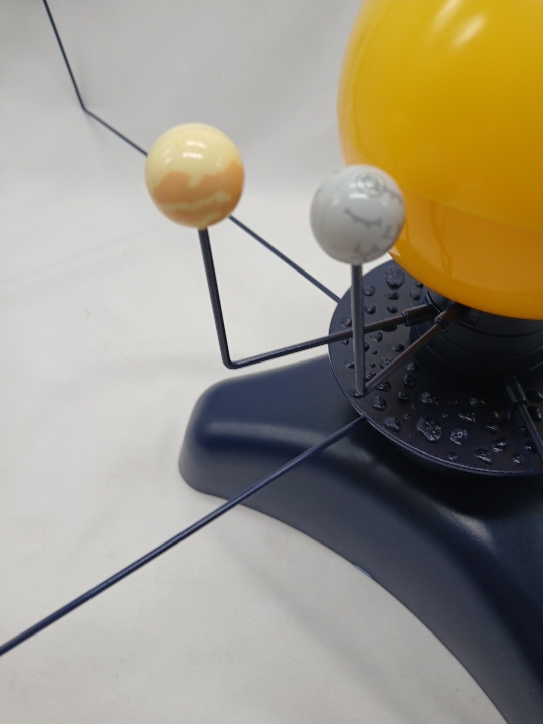 GeoSafari Motorized Solar System Educational Insights Box With Instructions
