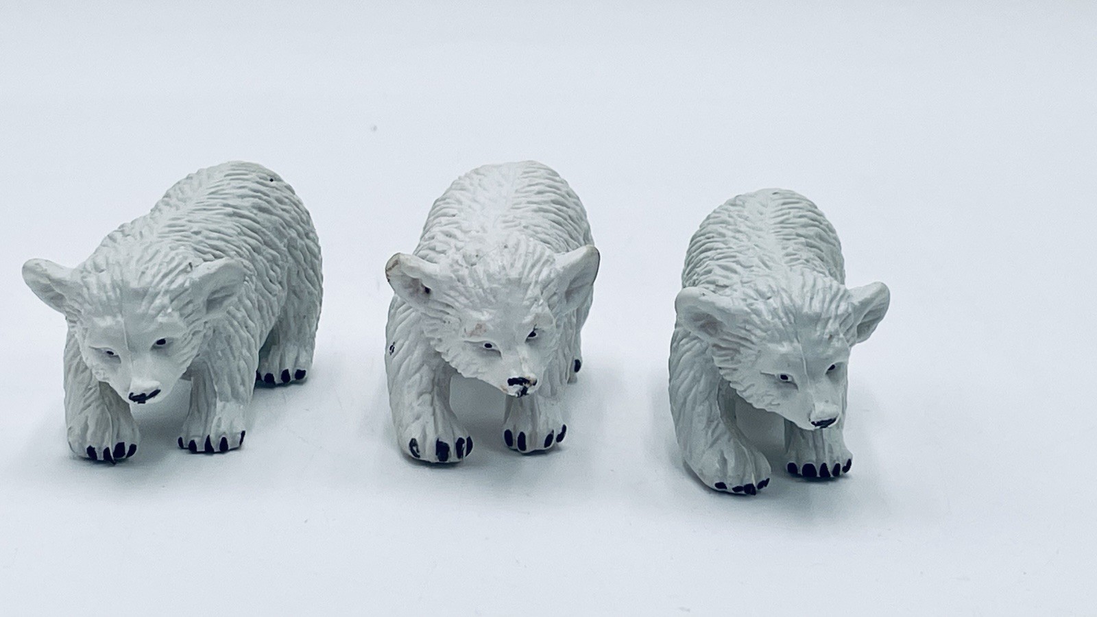 VTG Rubber Hard Plastic POLAR BEAR CUB Toy Figure Zoo Wild Animal Safari LOT – 3