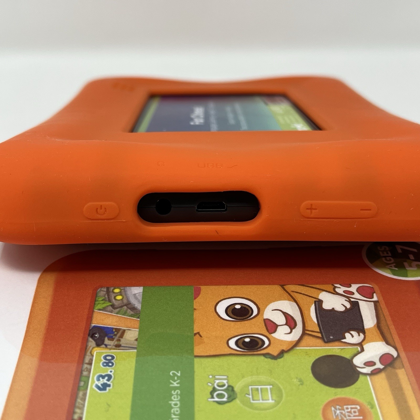 Playaway Launchpad Preloaded Learning Tablet Fun Chinese! W/Charger & Case WORKS