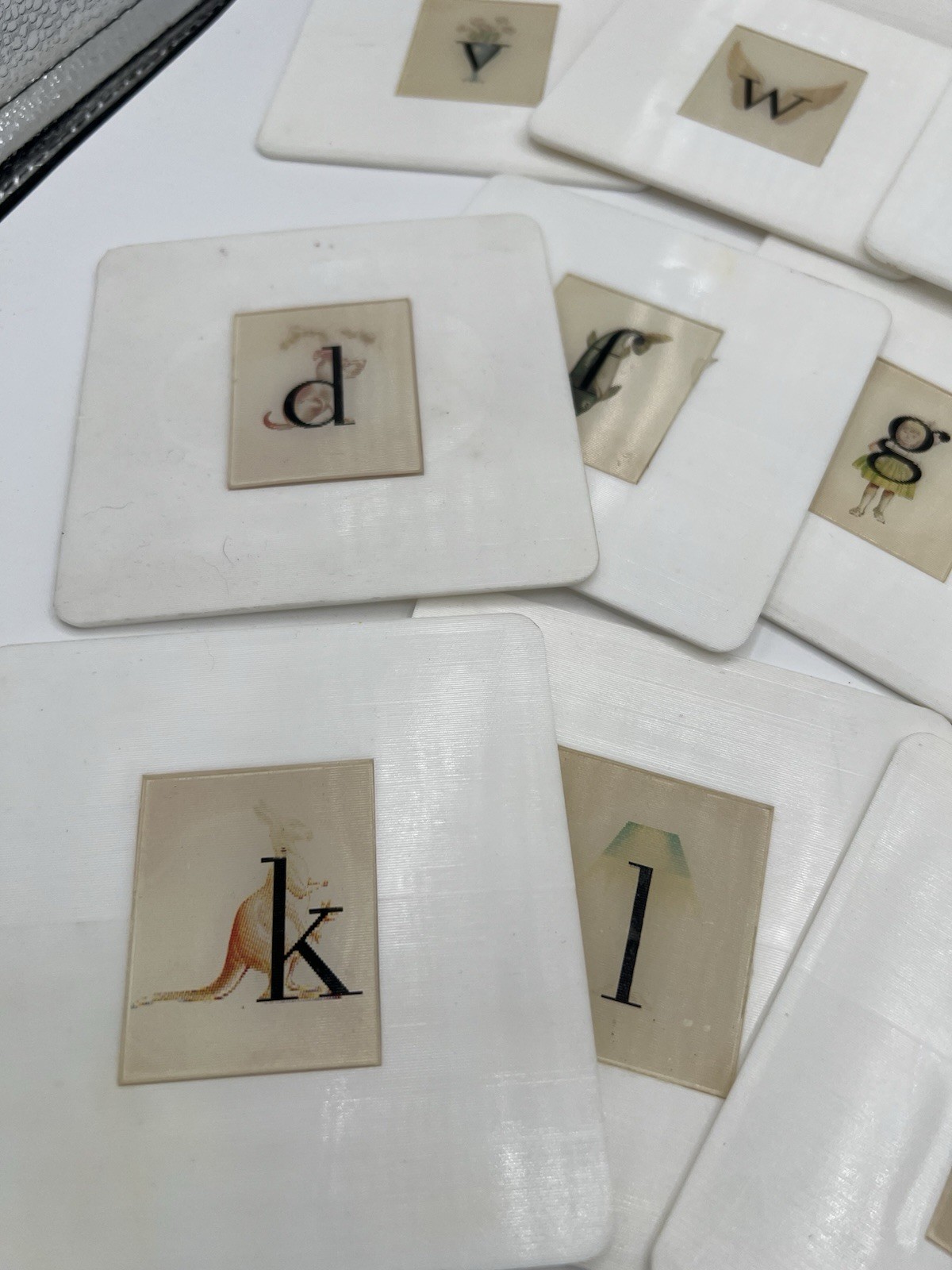HOUGHTON MIFFLIN Part Set of Animated Alphabet Key Cards-Holographic Flash Cards