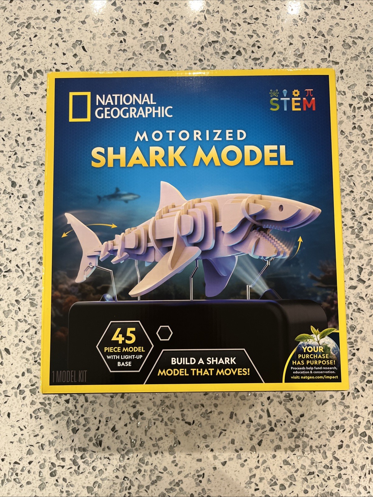 National Geographic STEM Motorized Shark Model Brand New Sealed