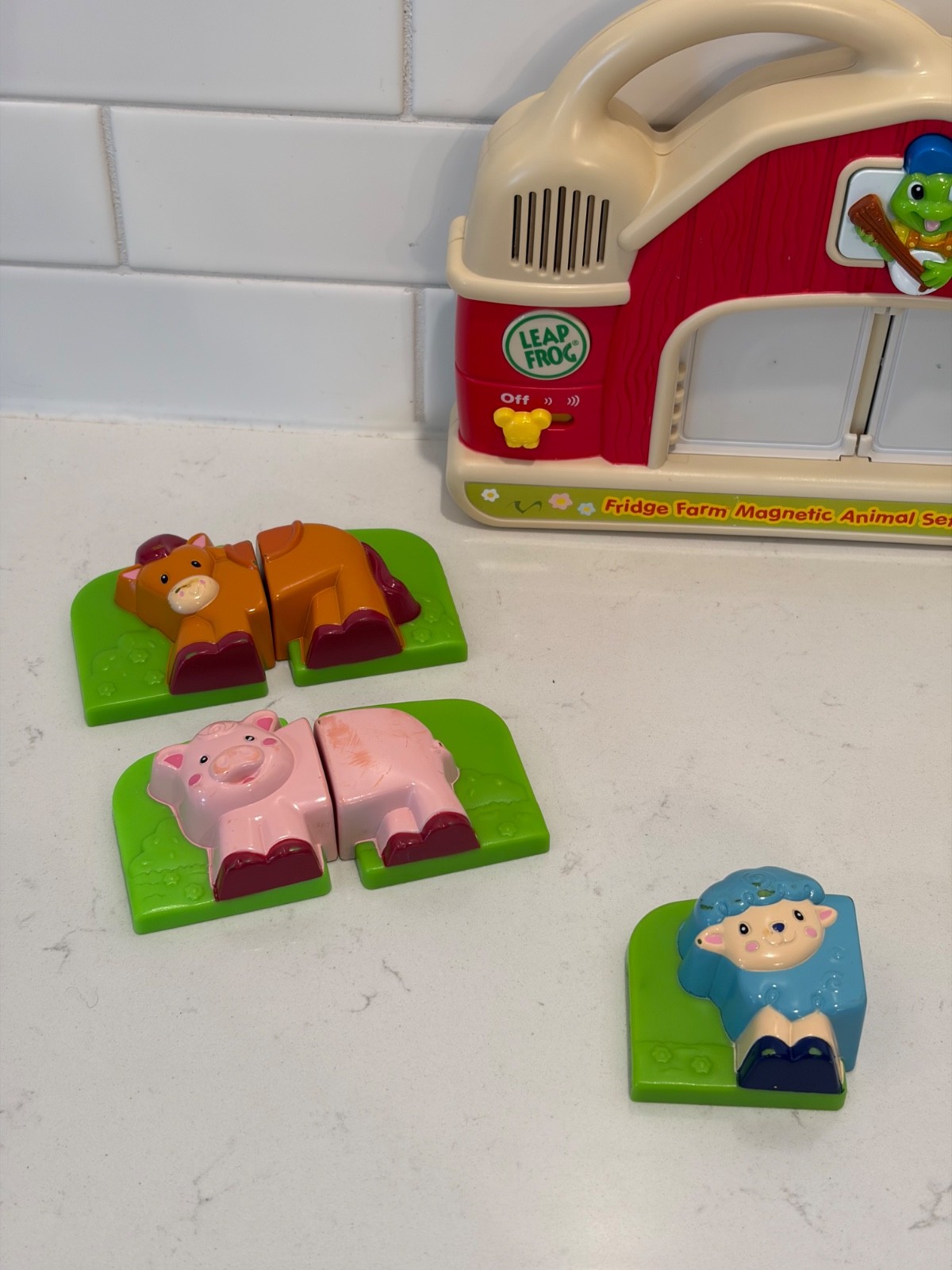 LeapFrog Fridge Farm Magnetic Animal Set-Missing 1 piece-WORKS