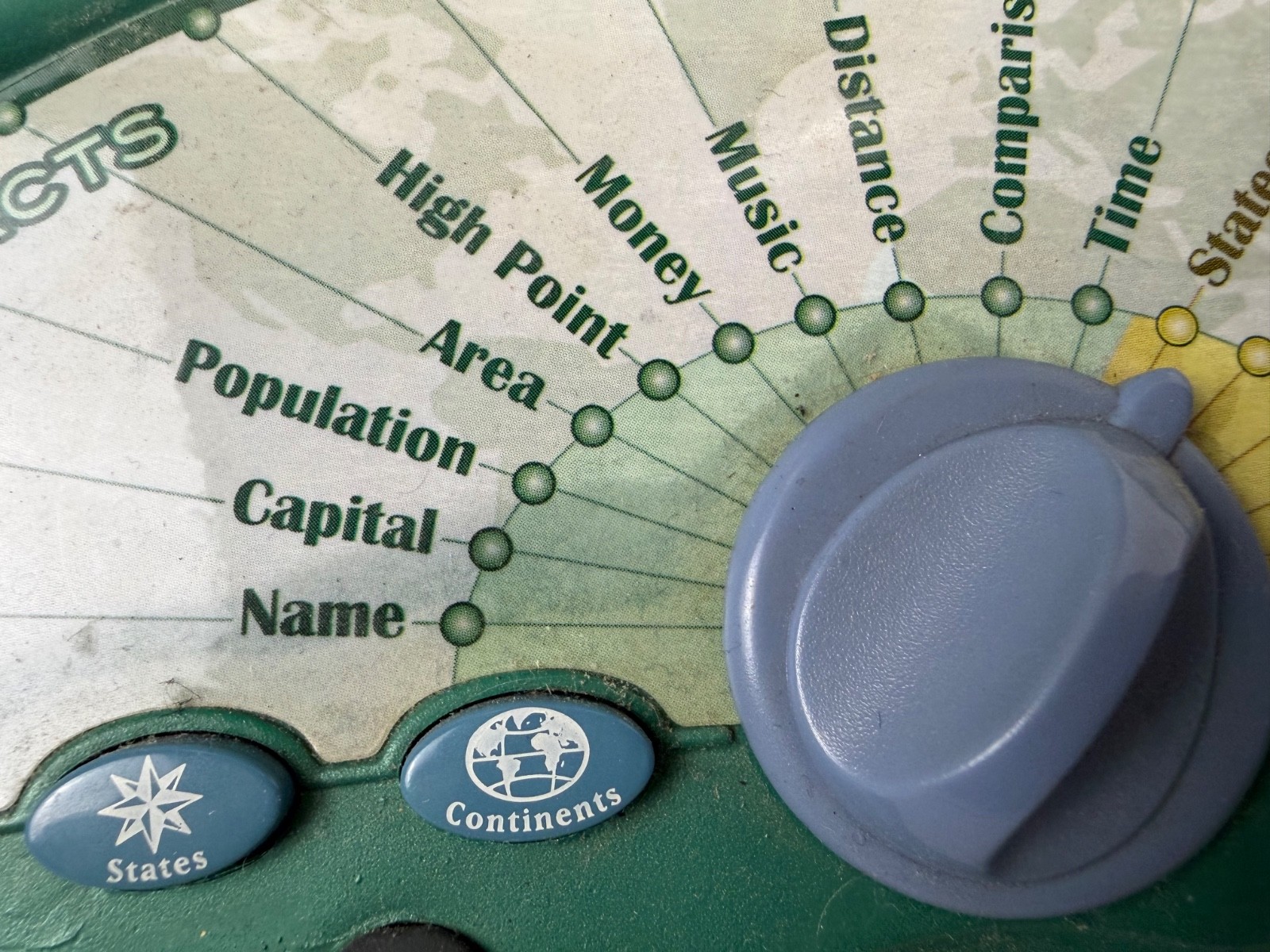Leap Frog Interactive Talking Smart Globe Eureka Challenge Geography Game Works
