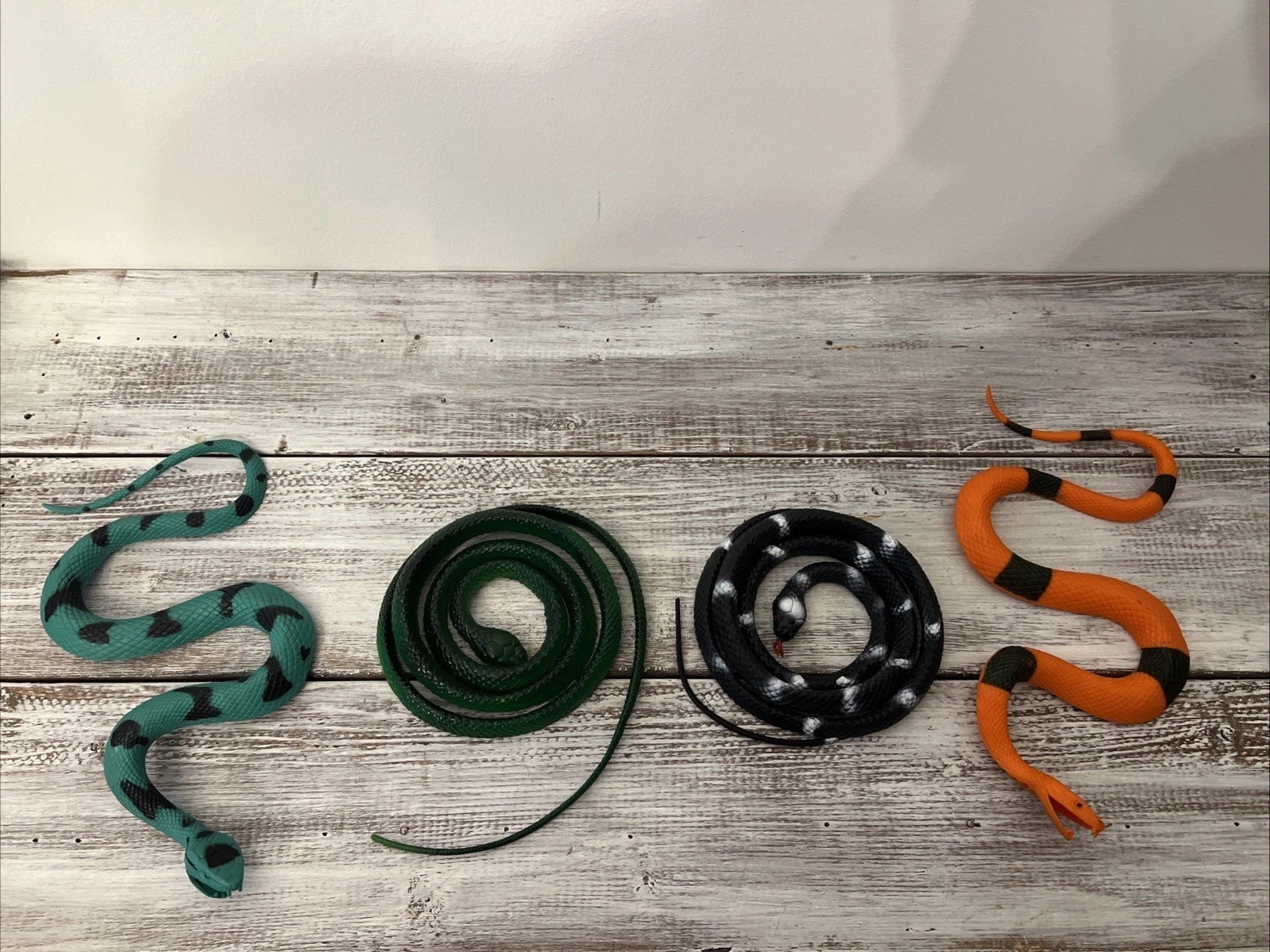 Lot of 4 Realistic, Rubber, Toy, Snakes. Colorful, Fake Reptiles For Play / Fun!