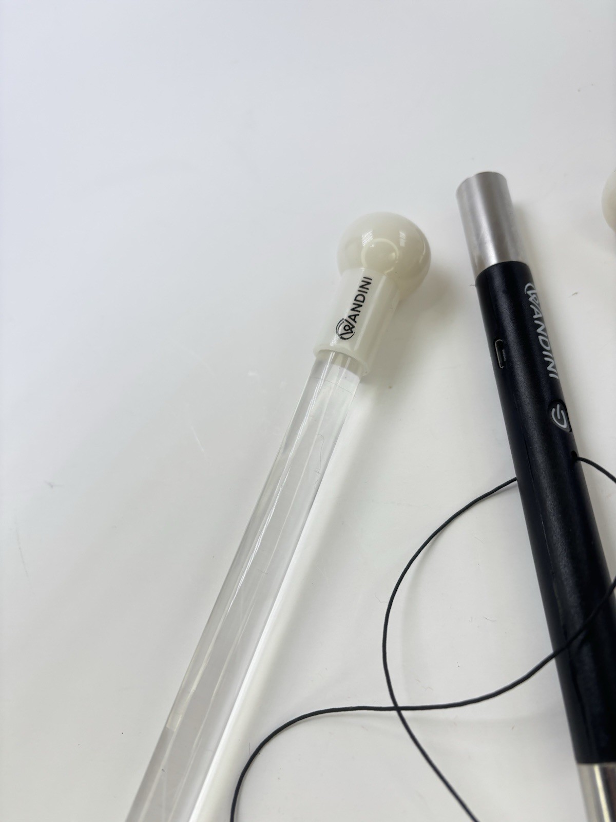 Wandini Glow.0 Magic Wand Collapsible LED Levitation Wand USB Rechargeable USED