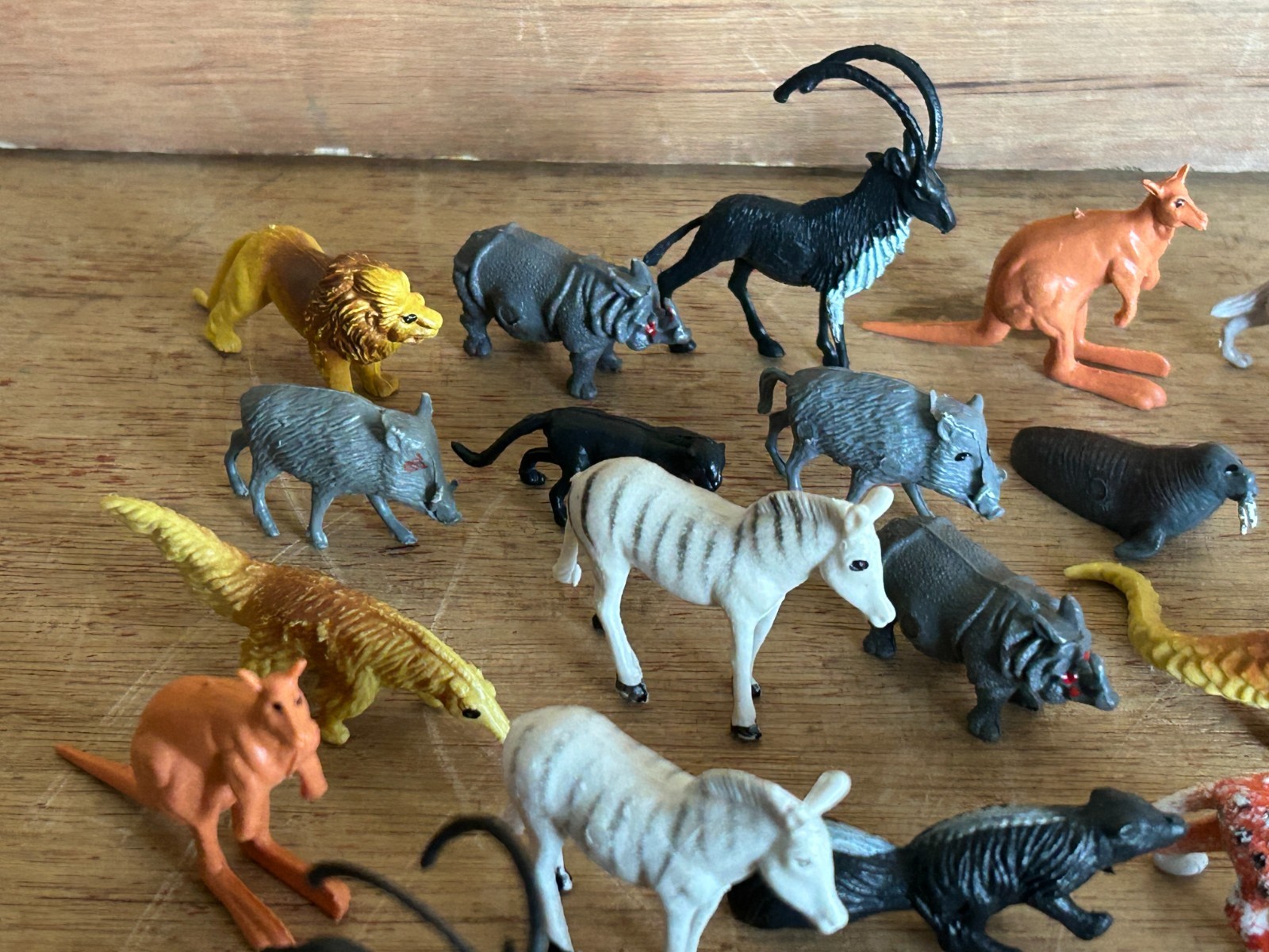 Toy Animal Junk Drawer Lot 90+ Mini Miniature Safari Outback Forest Zoo Crafts