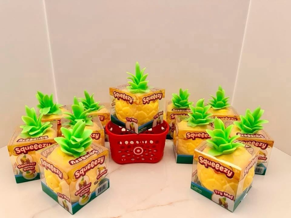 TikTok Viral Toymendous Sunny Days Squeeezy Pineapple Sensory Toy Stress Relief
