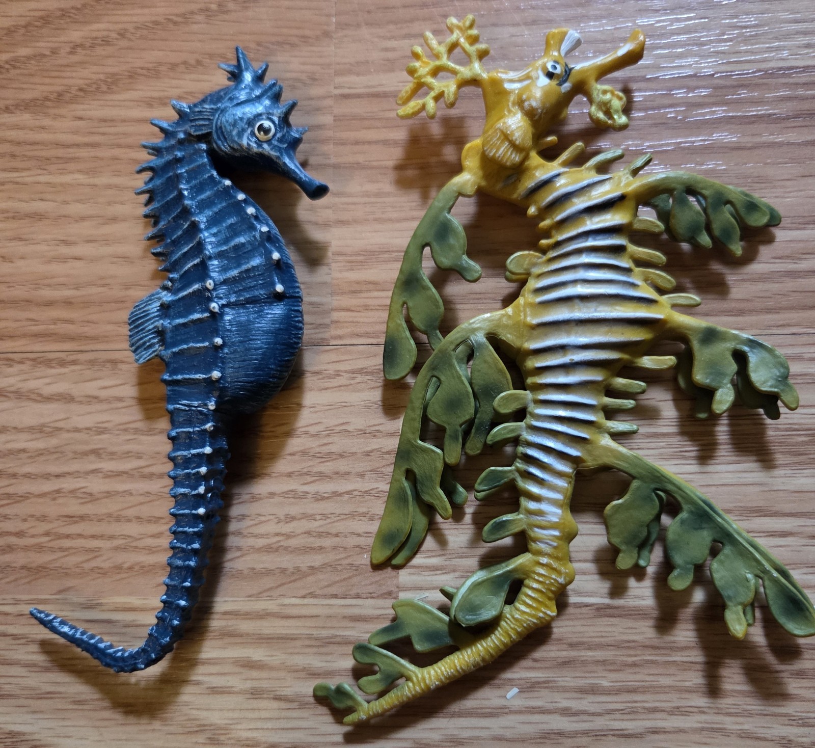 Safari LTD Weedy Leafy Seadragon & Blue Seahorse 90s Discontinued
