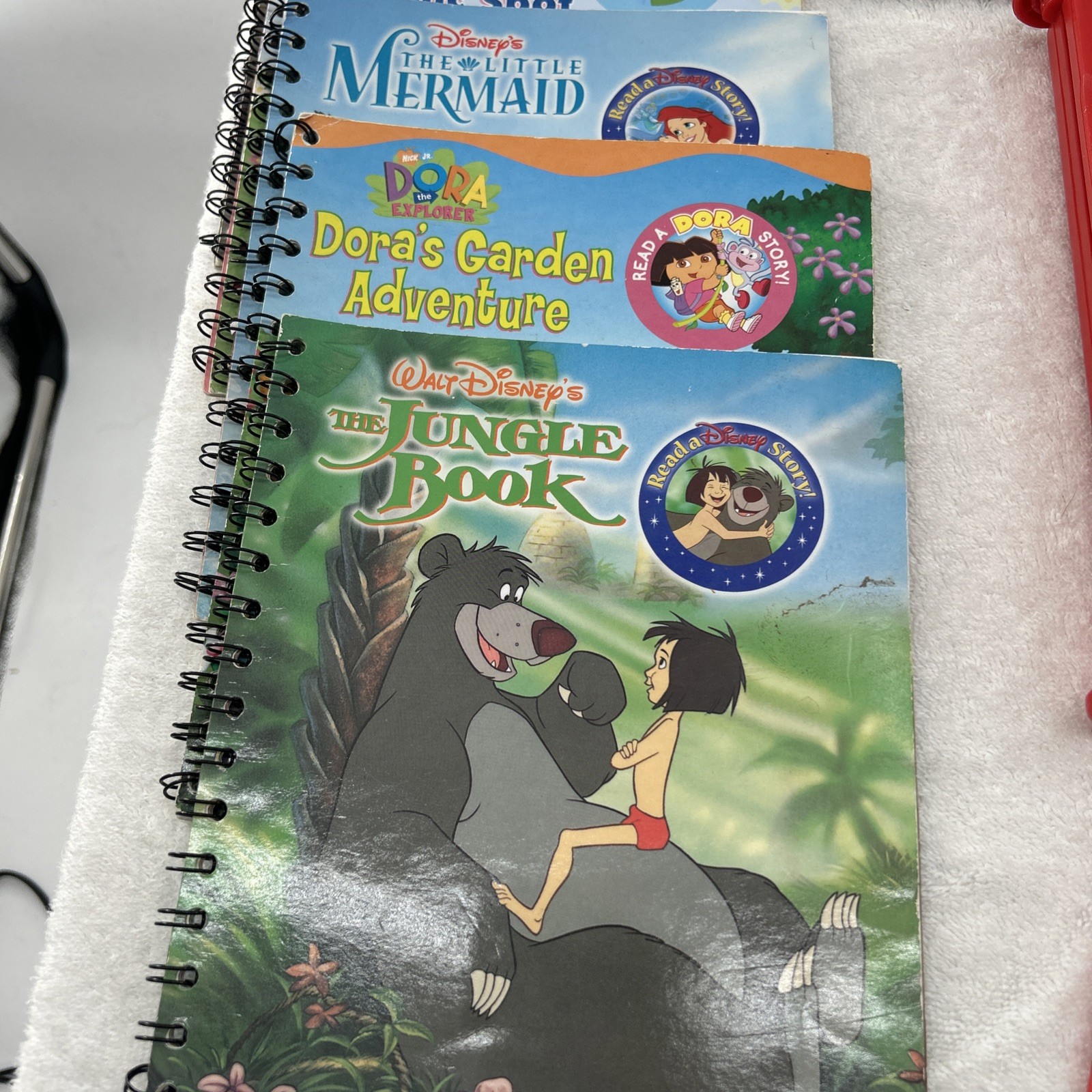 VINTAGE 2003 STORY READER WITH DISNEY MARVEL & CARTRIDGES TESTED WORKS