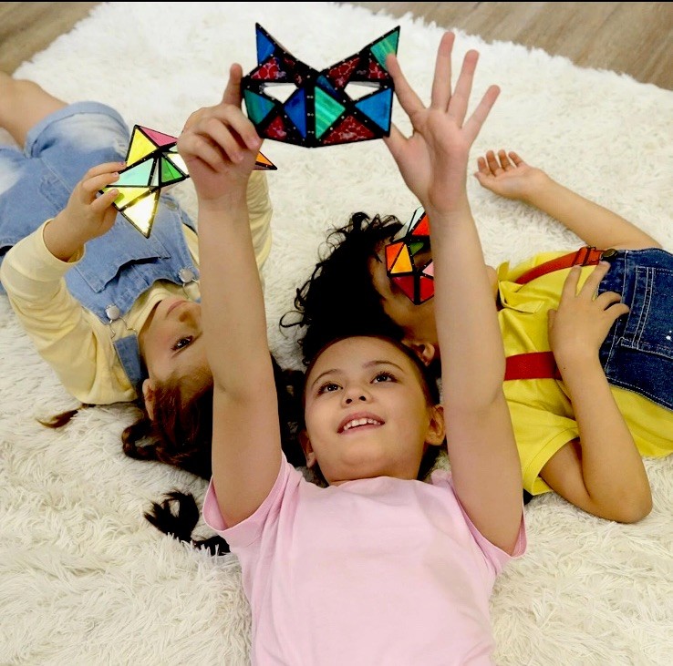 TOSY Magnet Pyramid Glow 1 Cube Transforms 1 Billion Shapes UV Butterfly Puzzle