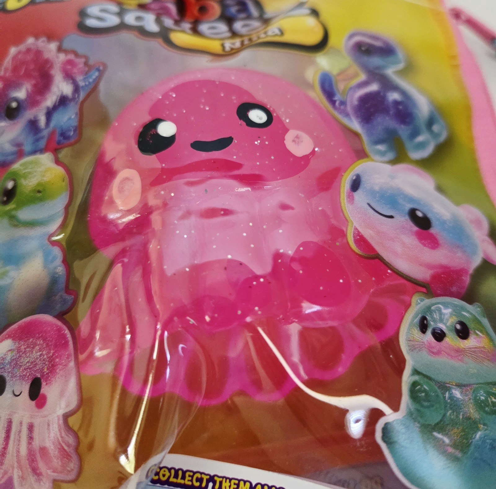 Taba Squeez NINA Pink Jellyfish Squishy, Series 1 w/ Jelly Fish and Sequin Pack