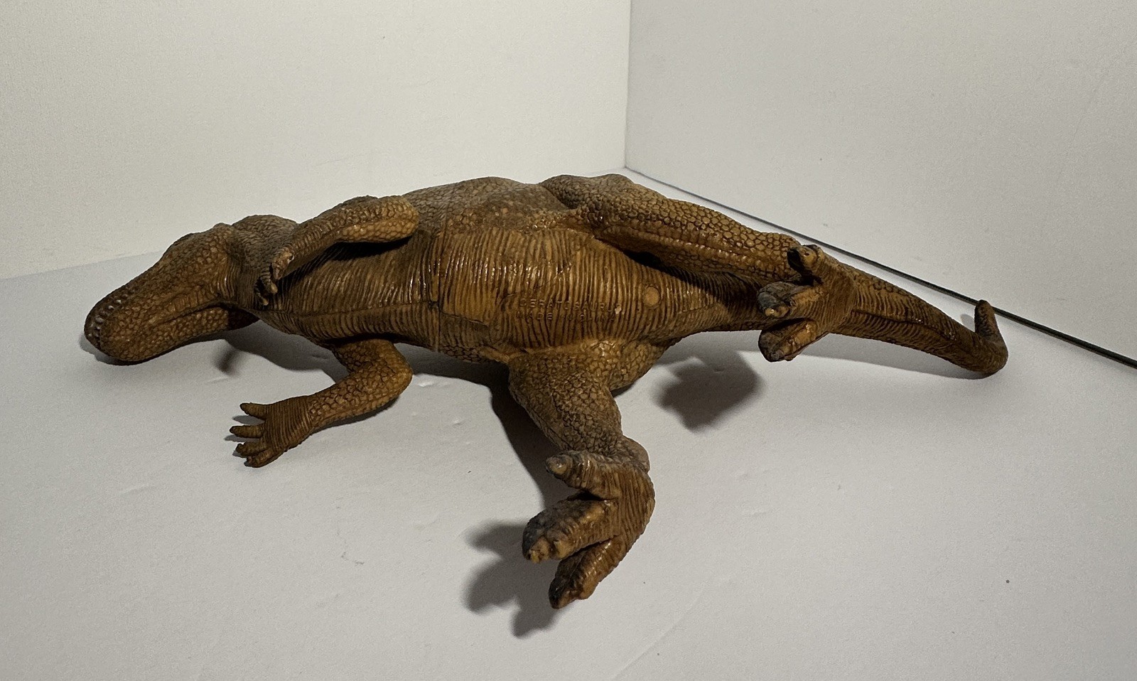 Ceratosaurus Toy, Dinosaur Model, Realistic Plastic Replica, 14″ CWG160 BB36
