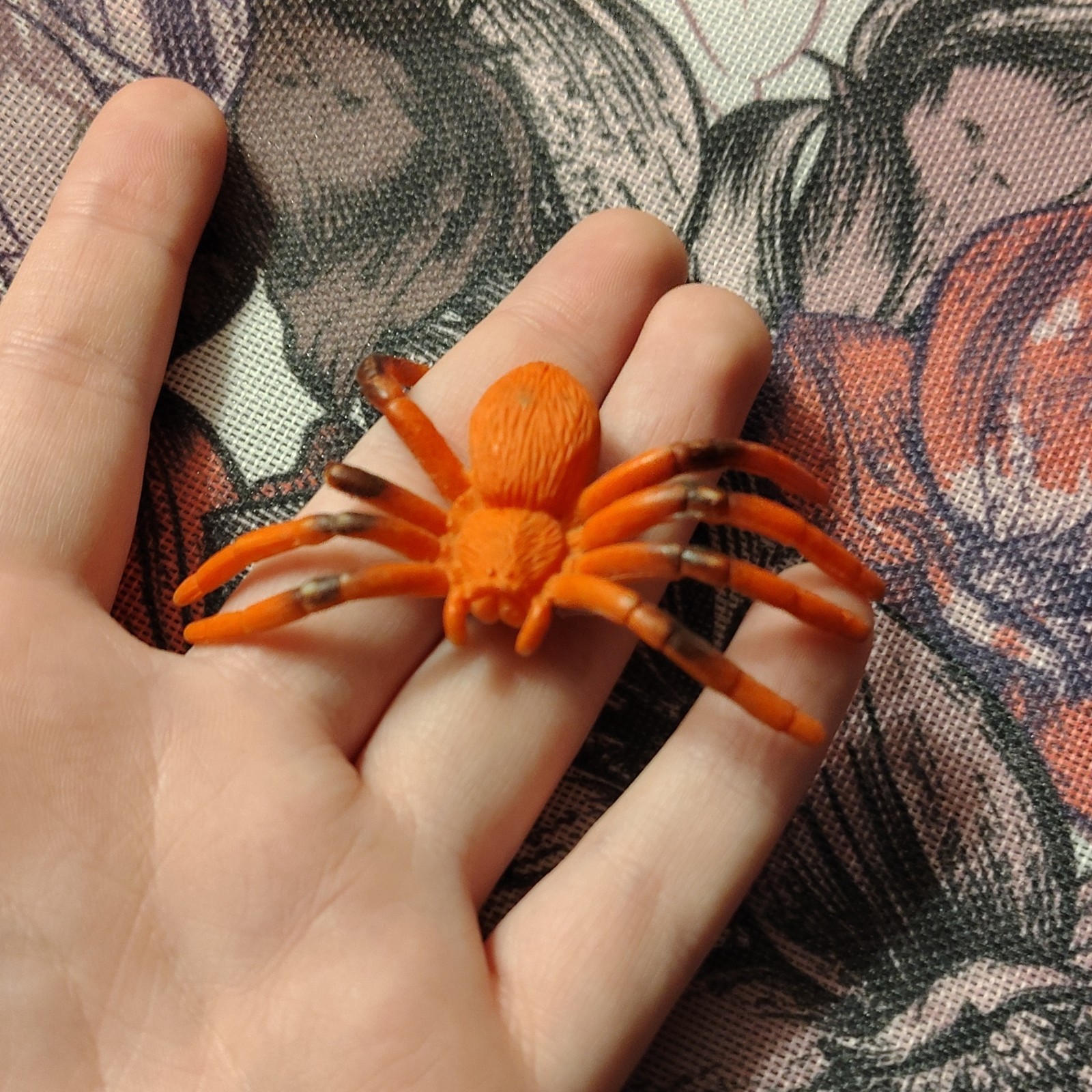 Orange Plastic Spider Educational Toy Animal Figure for Ages 4-7 & 8-11 Years