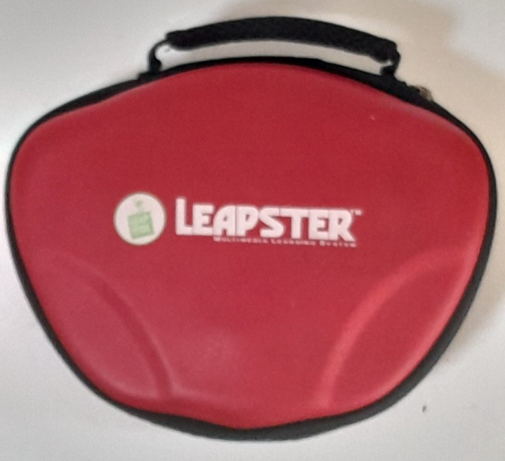 LeapFrog Leapster Learning Game System With 3 Games & Carry Case Model 20208