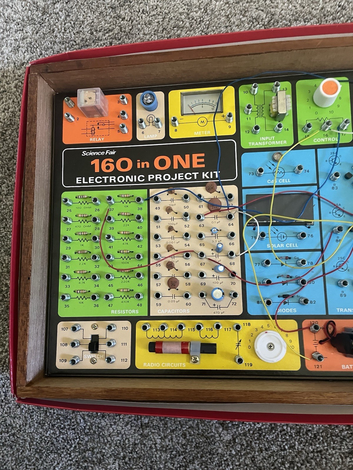Vintage Science Fair 160 in One Electronic Project Kit-Radio Shack 1982
