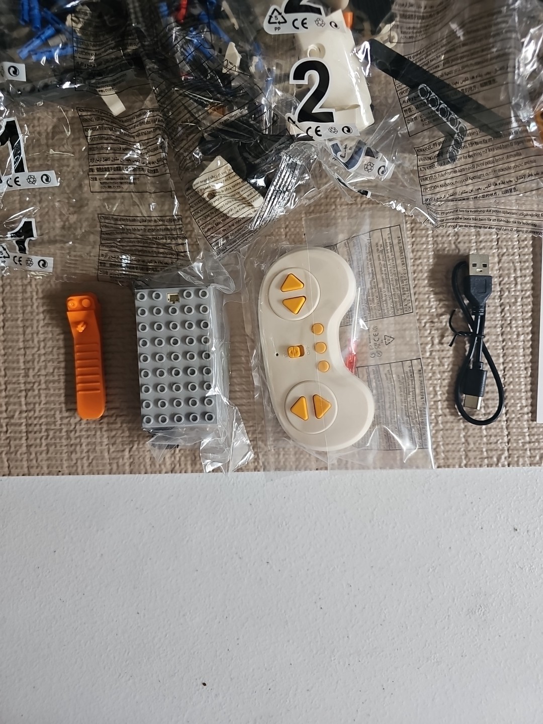 3-in-1 Educational STEM Robotics Kit with APP/Remote Control – 776 PCS