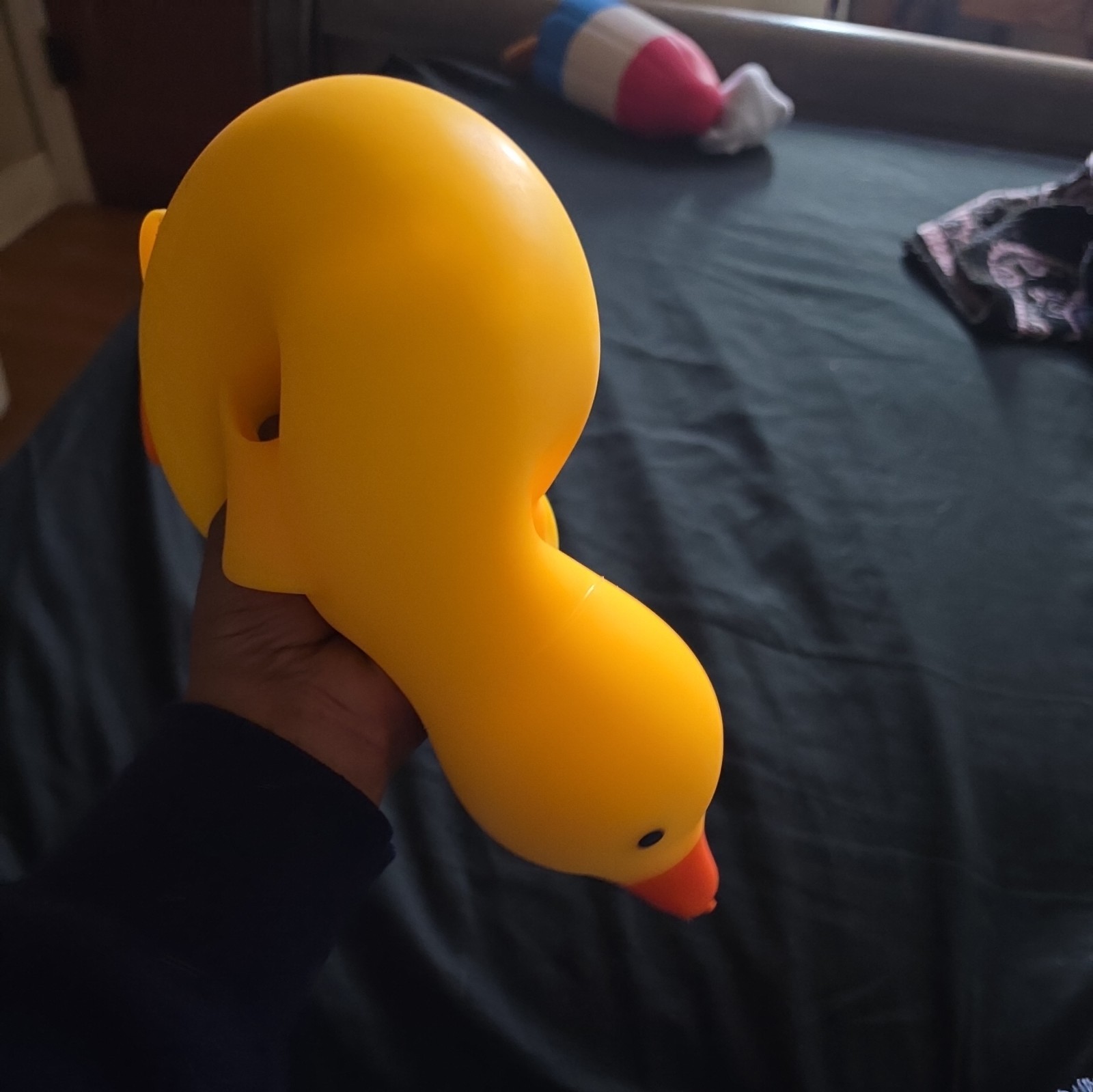 🔥🔥 Jumbo Squish Duck Squeeze Toy Yellow/Orange Ages 4-7 Years 2024
