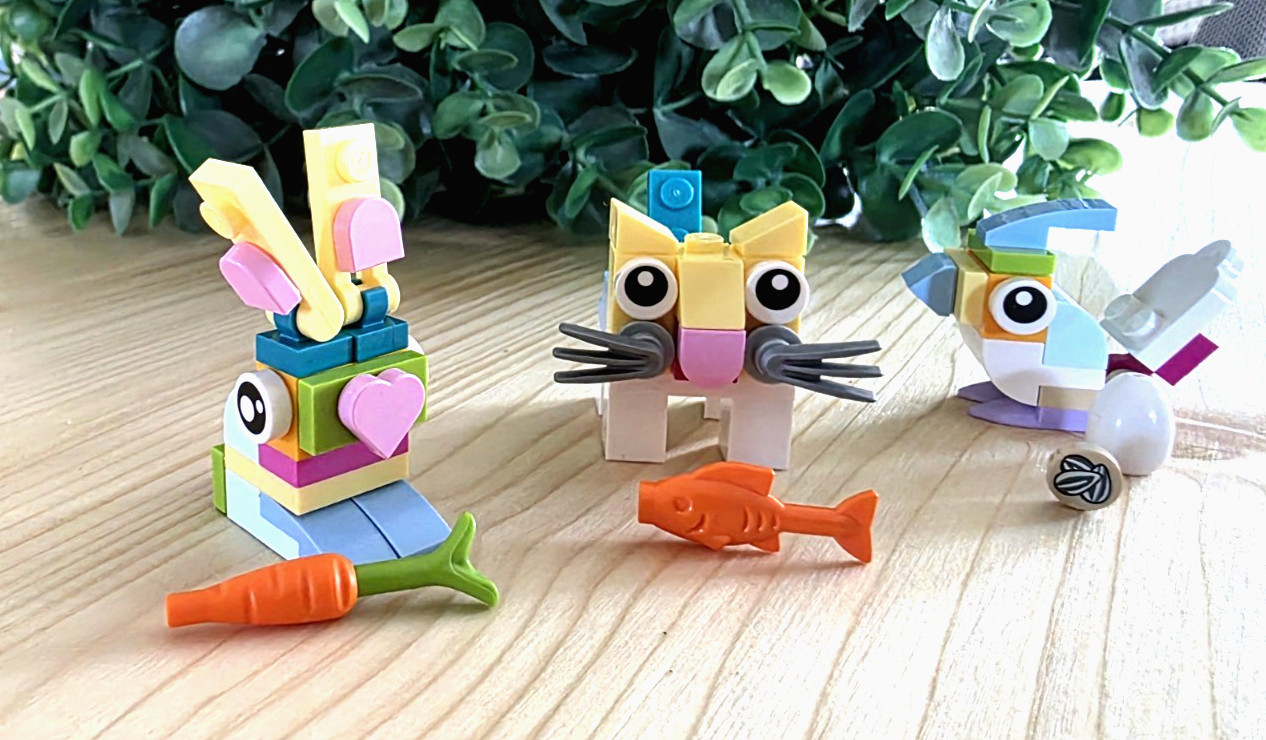 LEGO® Activity Books 3 DESK PEST Exclusive Builds New I Ameet ✨Carefully Shipped