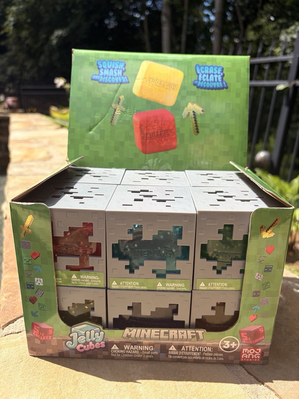 Minecraft Jelly Cubes with Display Case Lot Of 12 SQUISHY like NeeDoh NEW
