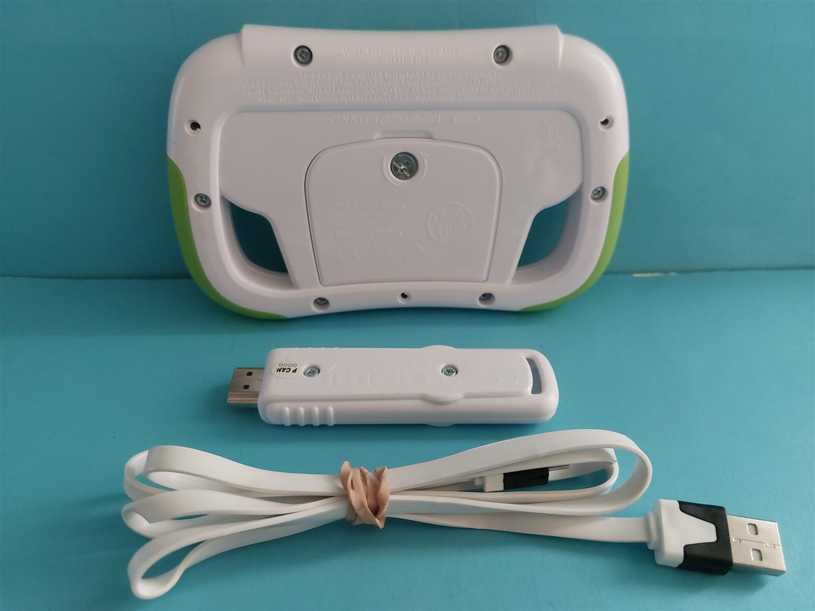 LEAP FROG LEAPLAND ADVENTURES PLUG PLAY TV-BASED EDUCATIONAL VIDEO GAME SYSTEM