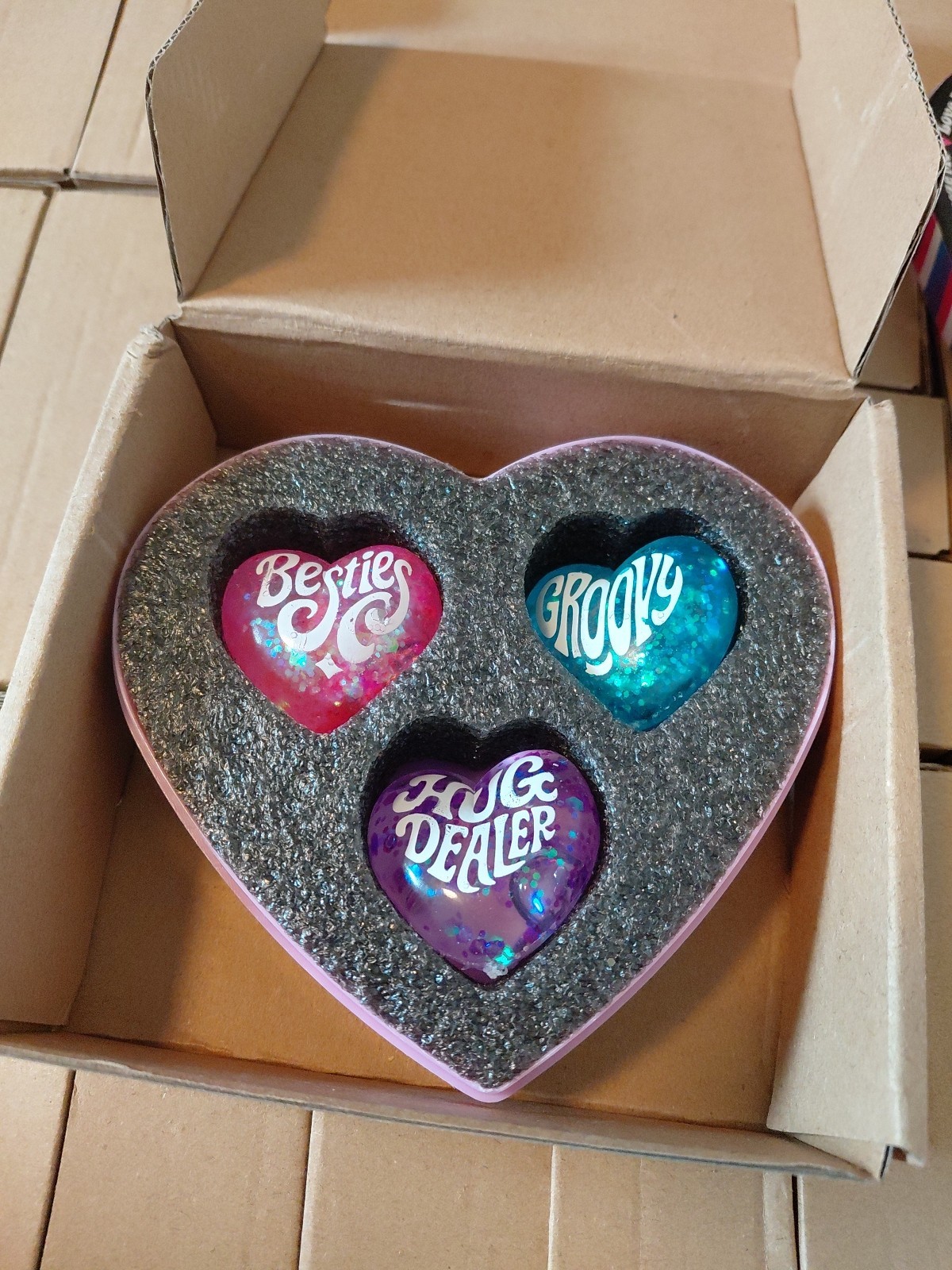 Unbranded NeeDoh Teenie SPARKLE Squeeze Hearts 3 Pack Pink Purple & Blue
