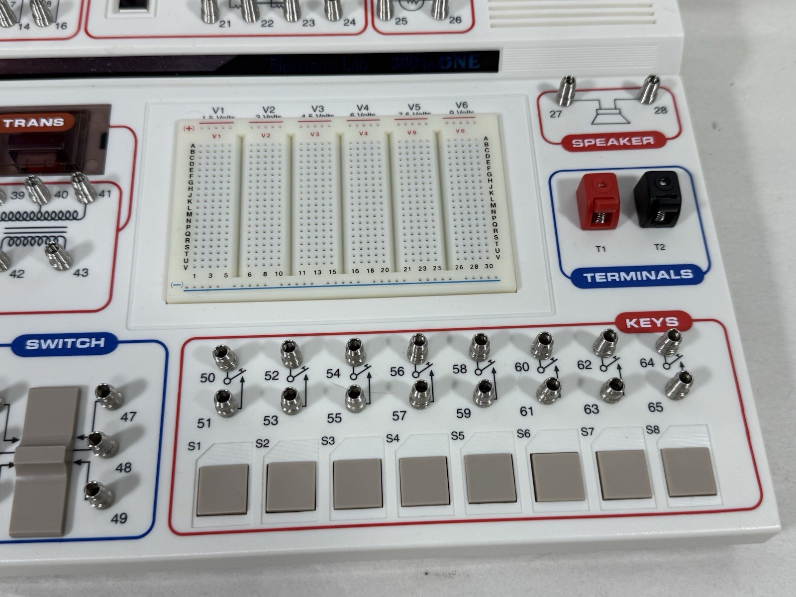 Elenco Maxitronix 300-in-1 Electronic Lab Kit MX-908
