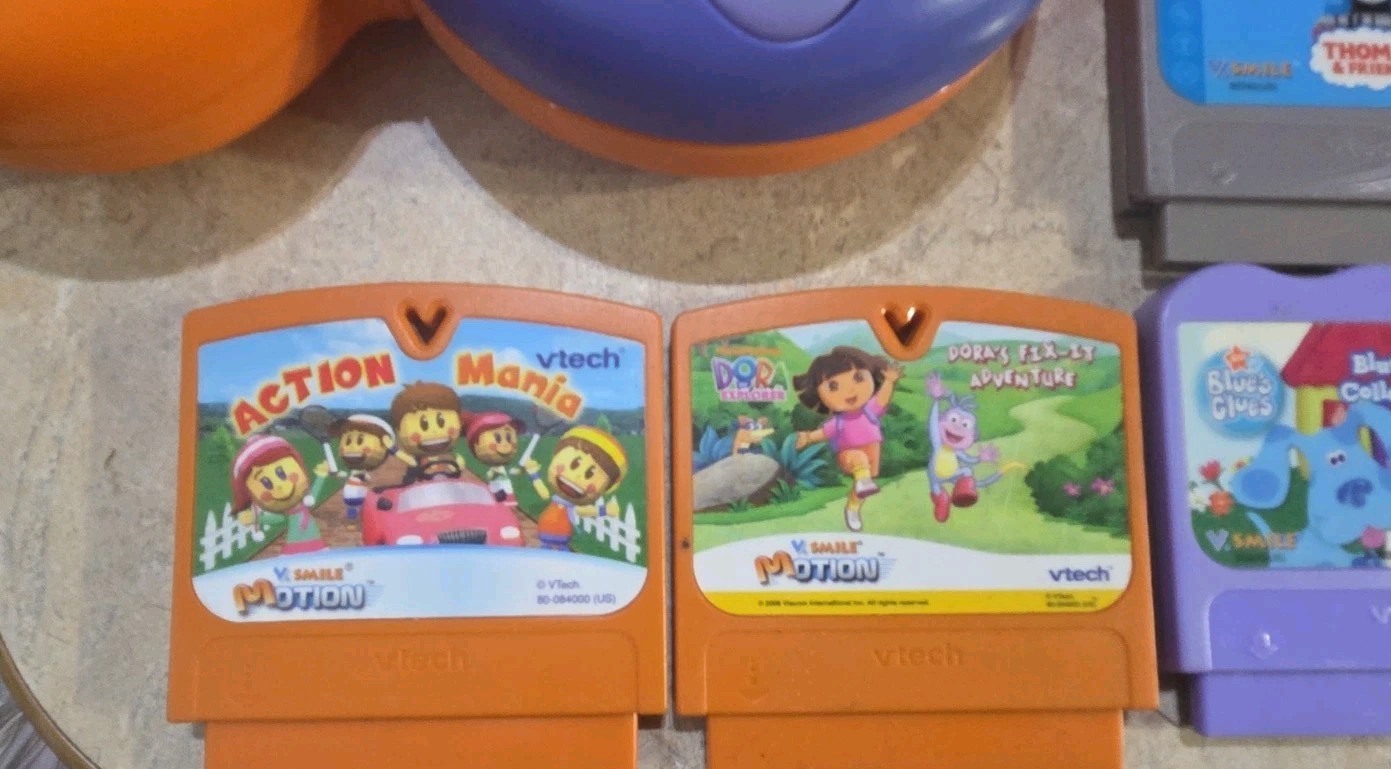 VTech Vsmile TV Learning System Lot 1 Console 2 Controllers 6 Games Power Cable