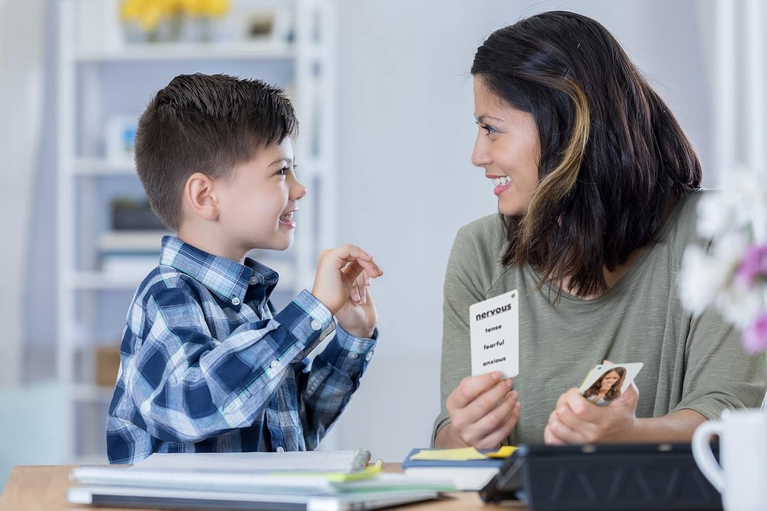 Engaging 56 Emotions Flash Cards for Adult Learning – Storage-Friendly Design