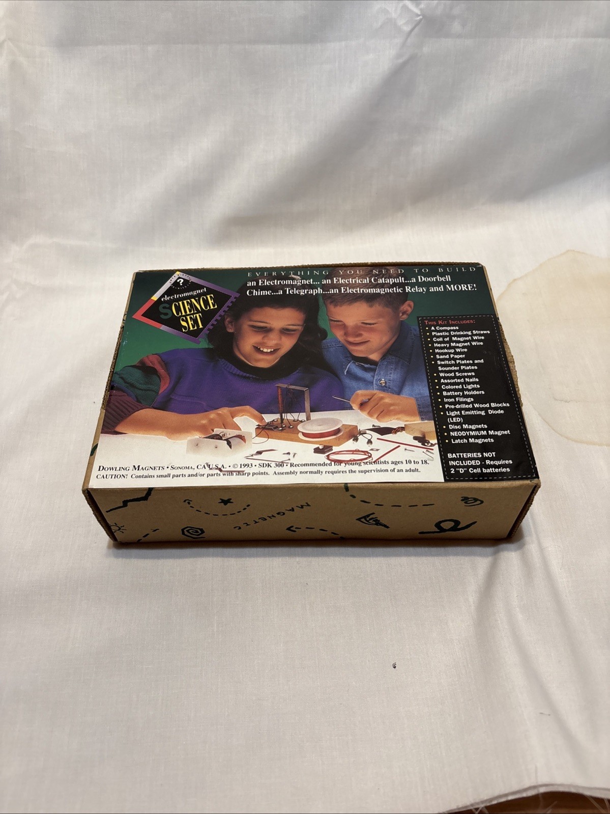 Dowling Magnets SCIENCE DISCOVERY KIT Electrical Catapult, Doorbell, chime, MORE