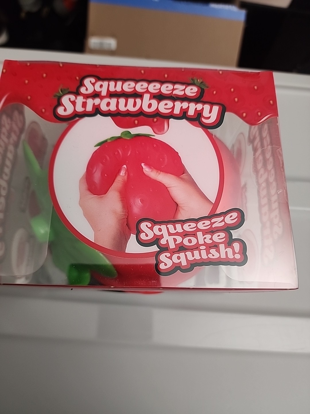 Squeeeeze Strawberry
