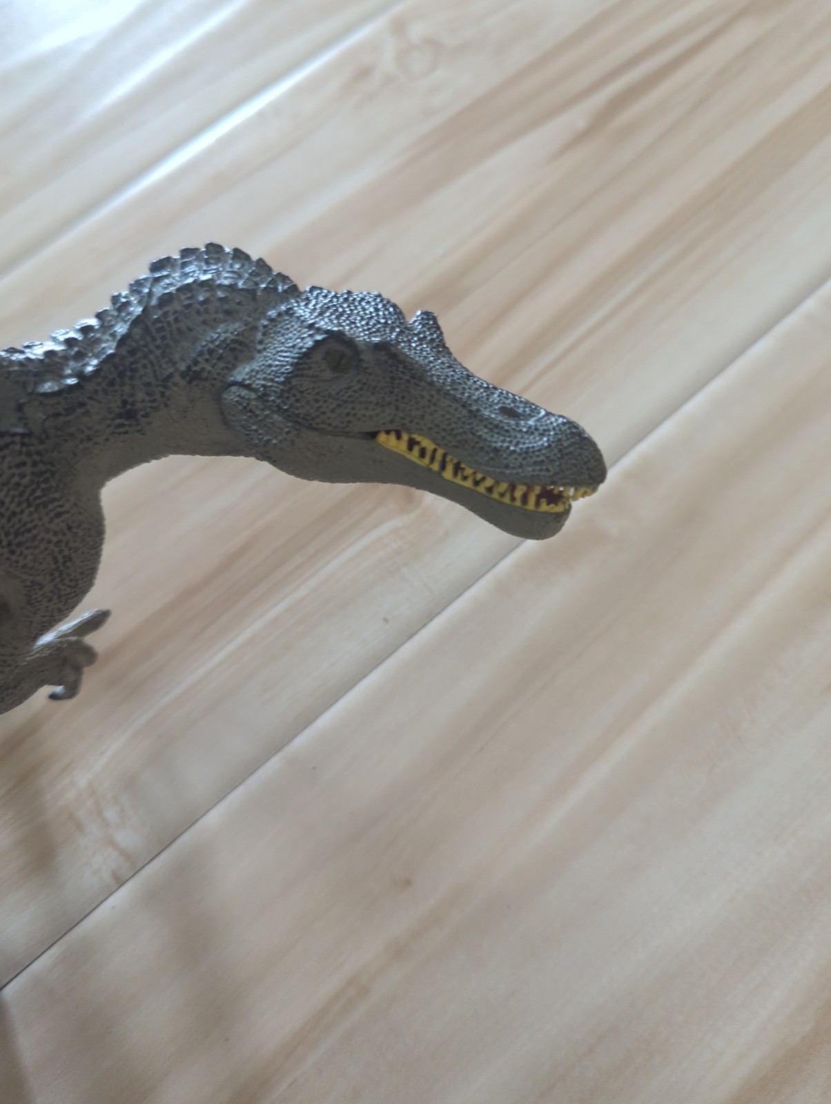 Papo Spinosaurus Figure Gray Prehistoric Dinosaur Animal Figurine 12″ Long