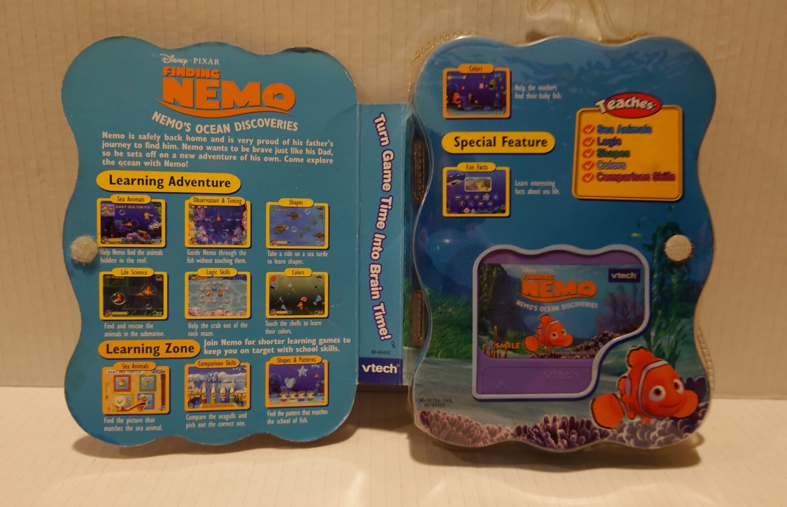 Vtech vsmile game Finding Nemo New in box but box is damaged and has wear on it