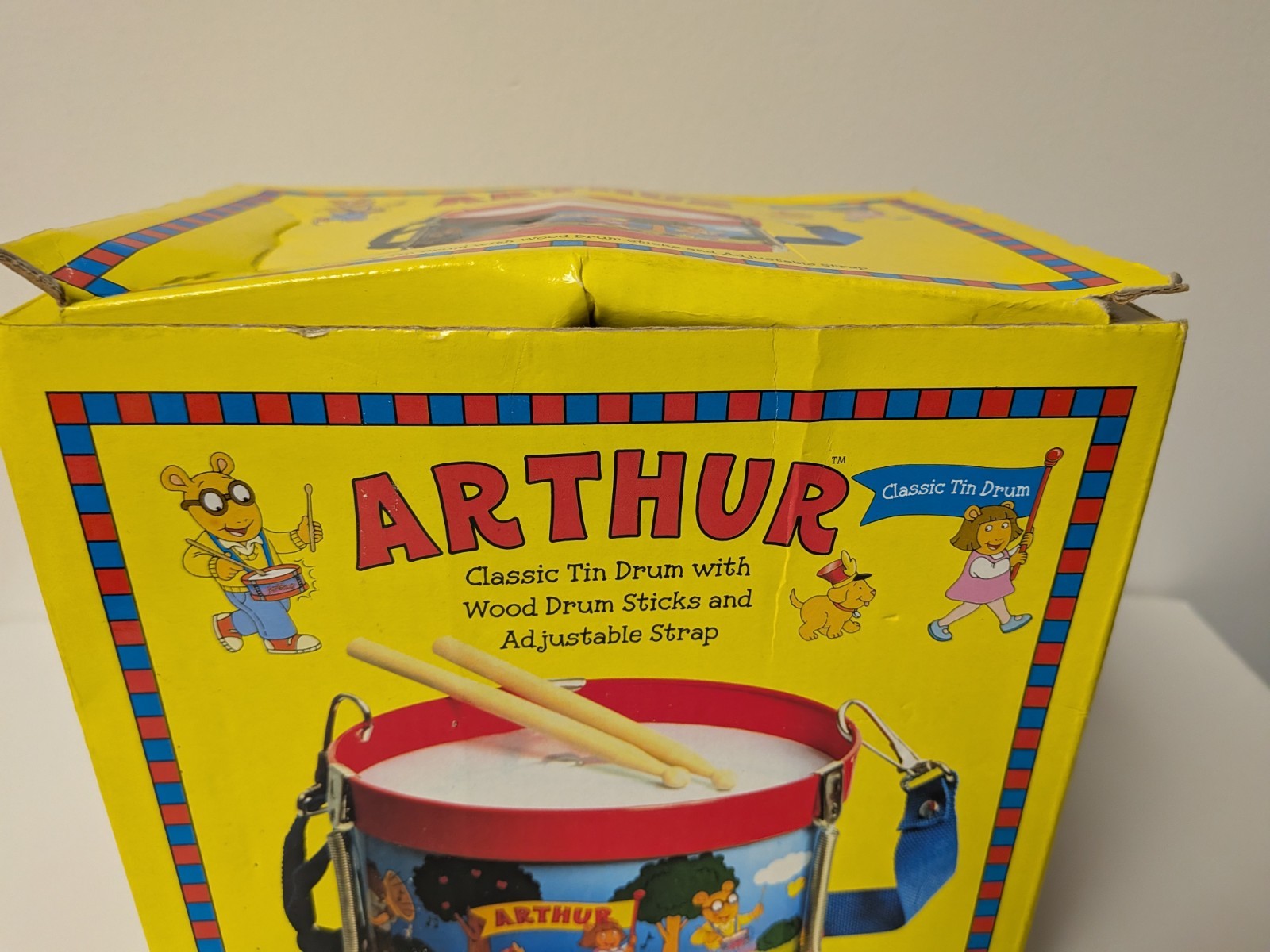 Vintage ARTHUR Schylling Tin Drum Toy w/ Drumsticks Adjustable Strap 1998 PBS