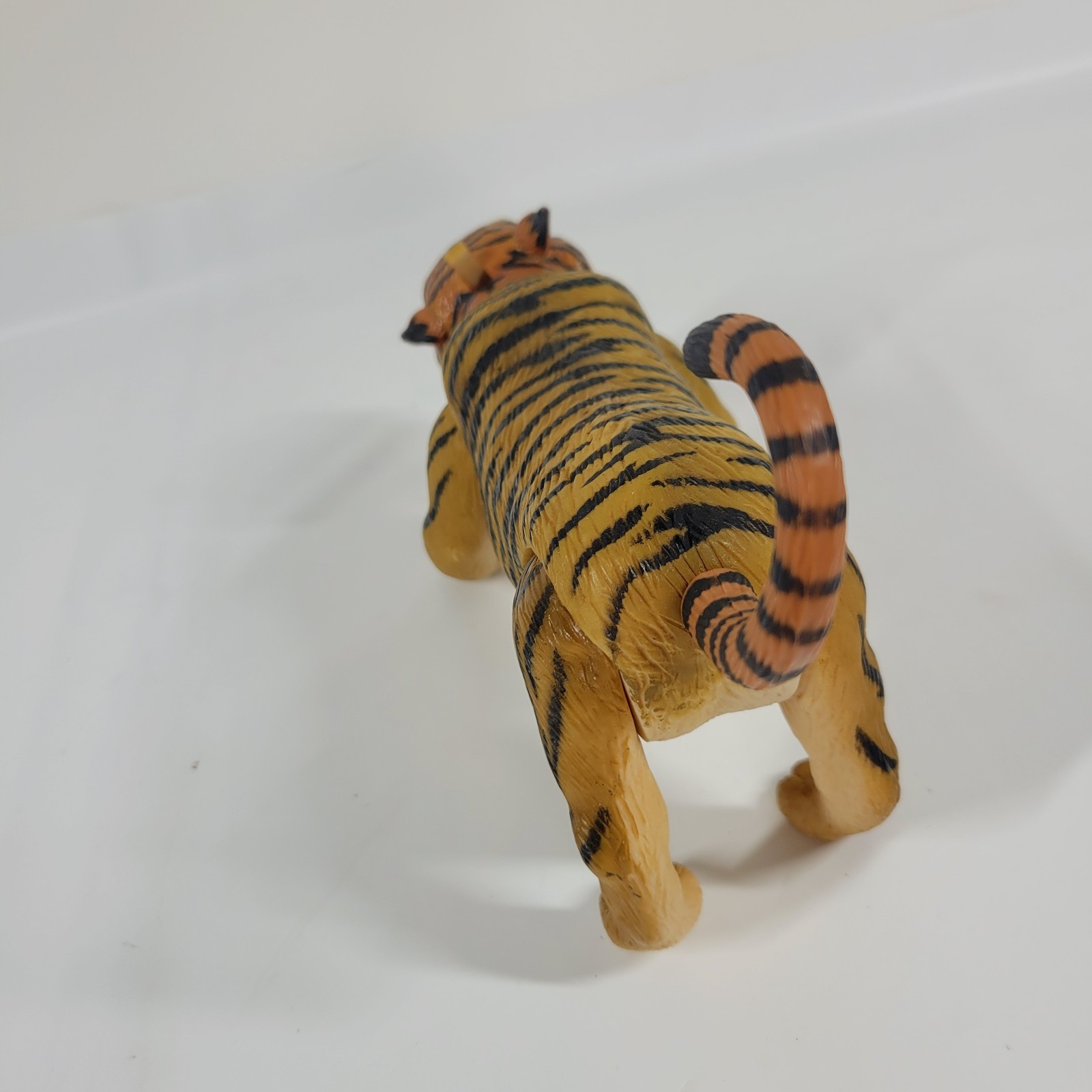 Vintage Plastic Articulated Tiger Action Figure 1987 HG Industries Toy Poseable