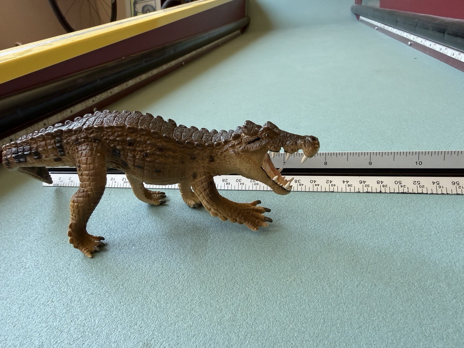 Safari Ltd 2010 Kaprosuchus Figure Prehistoric Crocodile Alligator Jurassic Toy