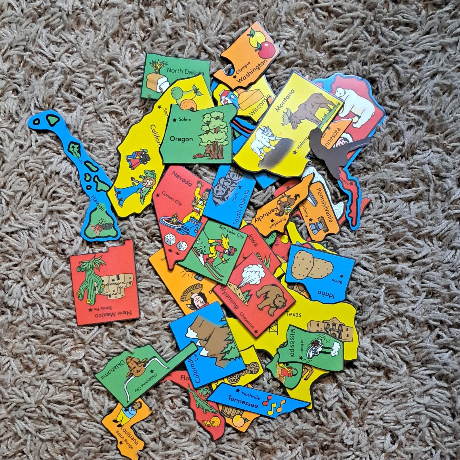 Create-A-Scene Magnetic USA Map Puzzle