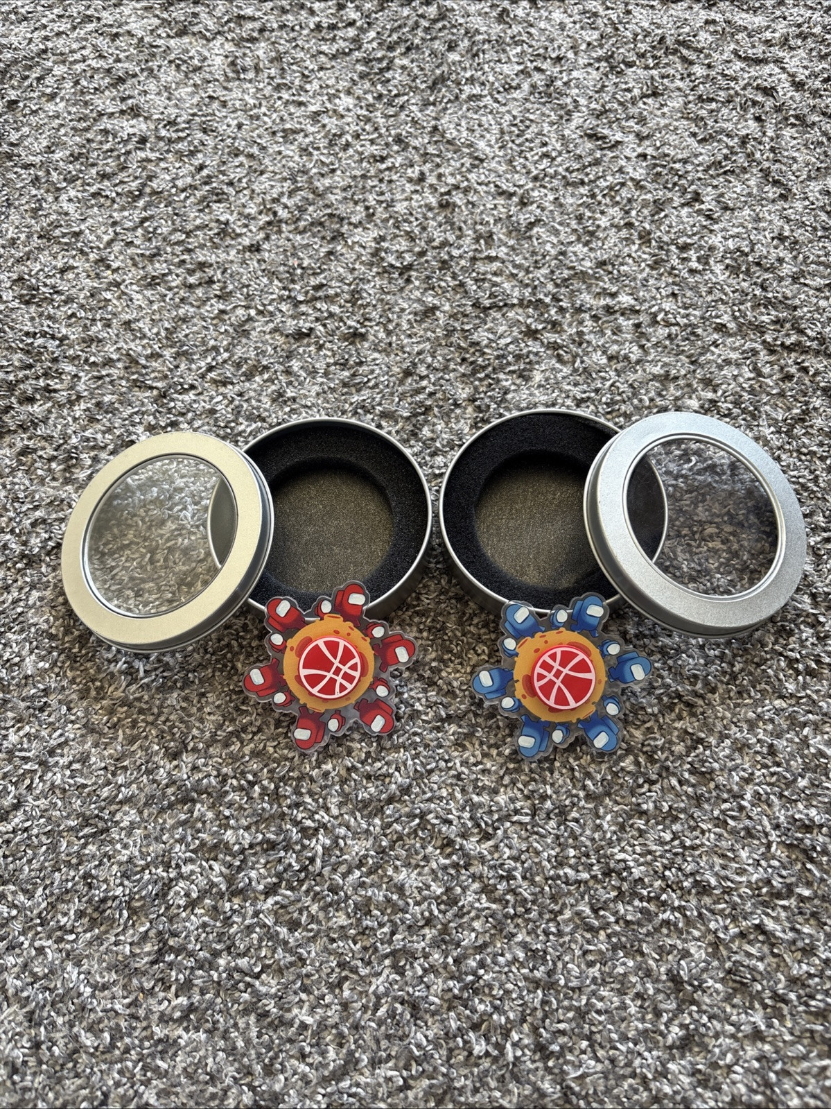 2 Plastic Fidget Spinner New Among Us Like Pictures – Blue And Red – With Tin
