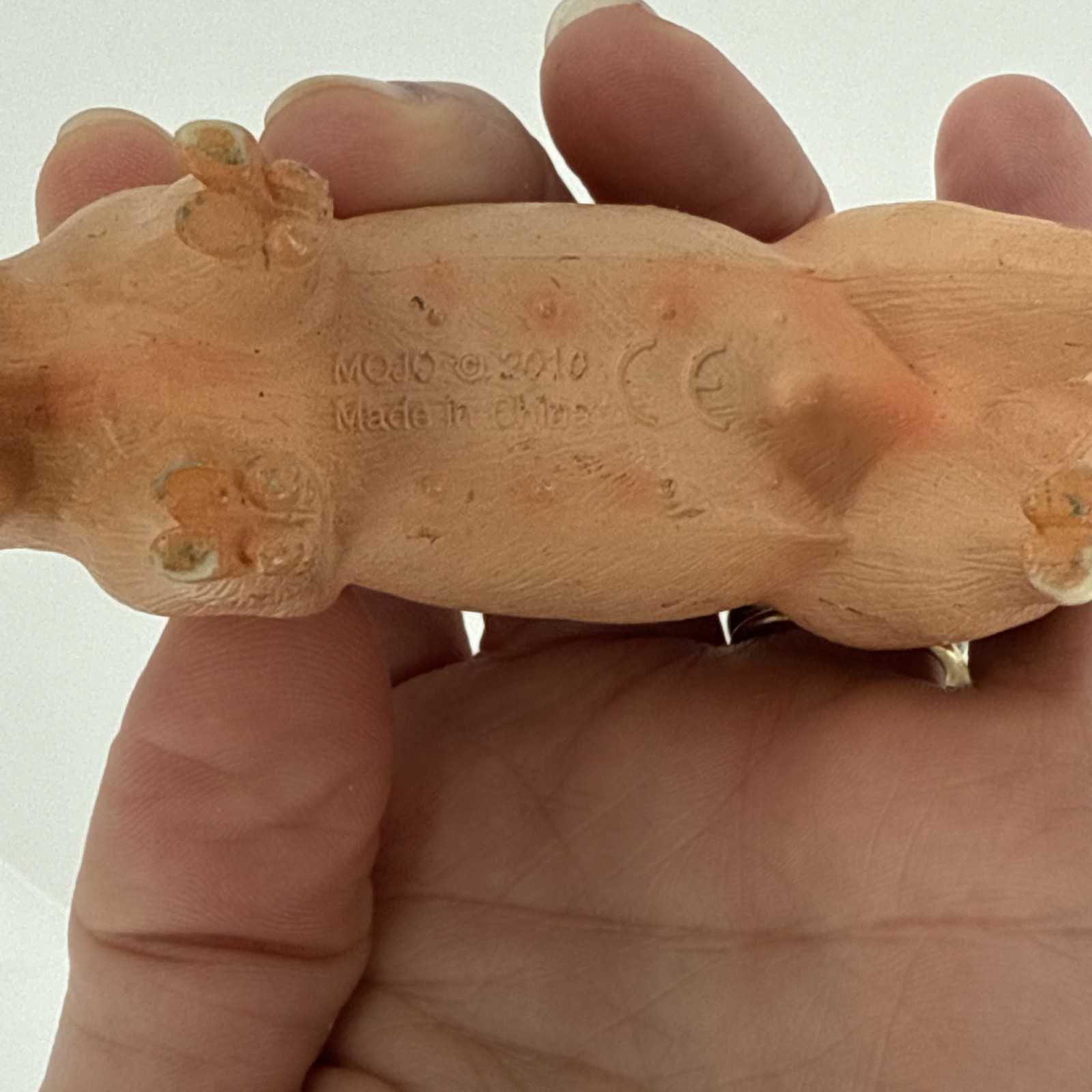 Mojo Sow Pig Animal Figure 2010 Farm Toy 4.25″ Long Made in China