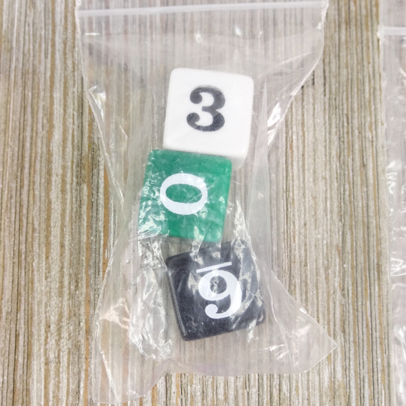 Witzzle Pro KDY 707 Card Dice Game – Kady Educational Resources Learning Math