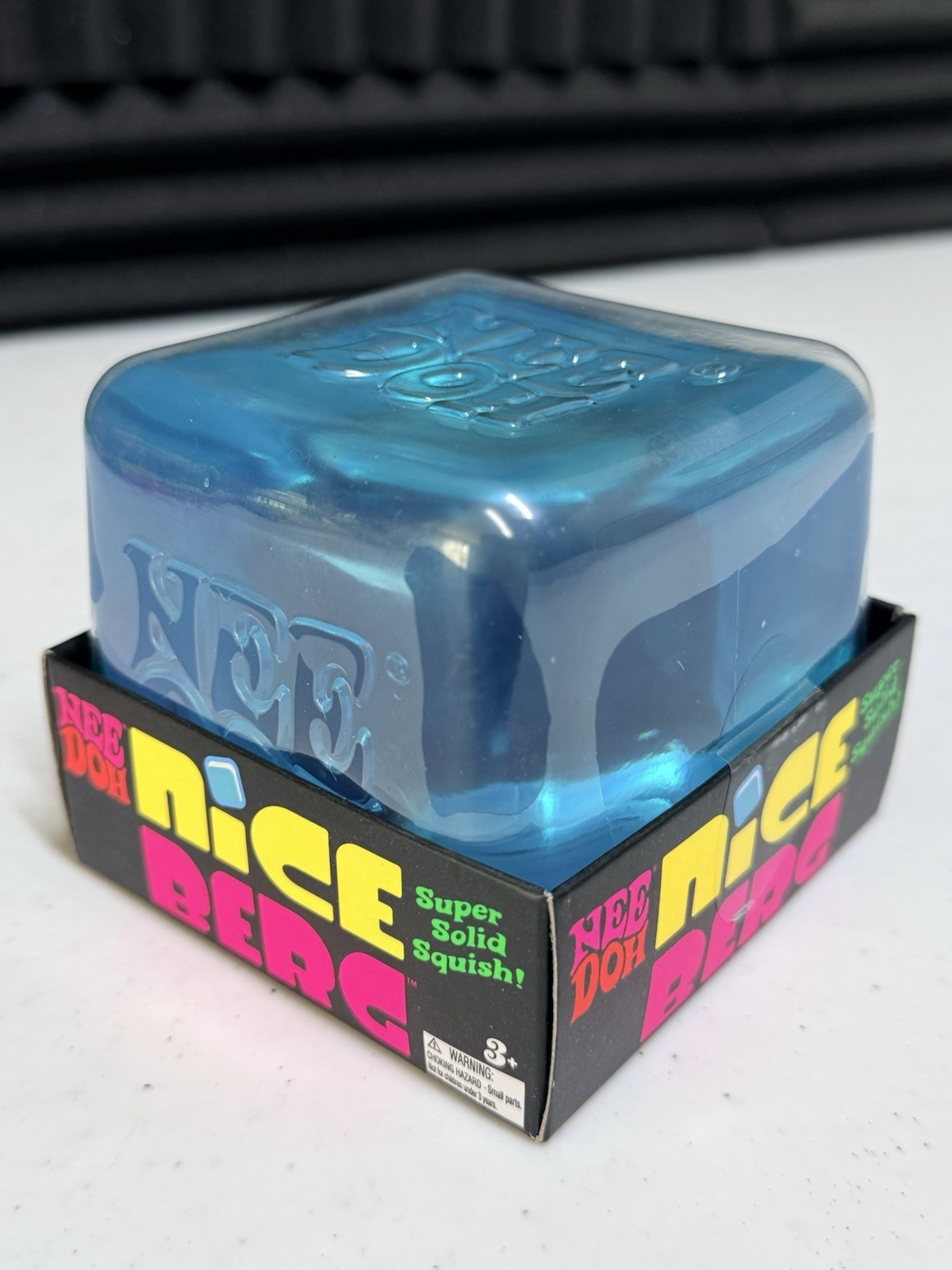 New! NeeDoh Nice Berg Blue XL Giant Nee Doh Niceberg Solid Squish Cube Ice Block