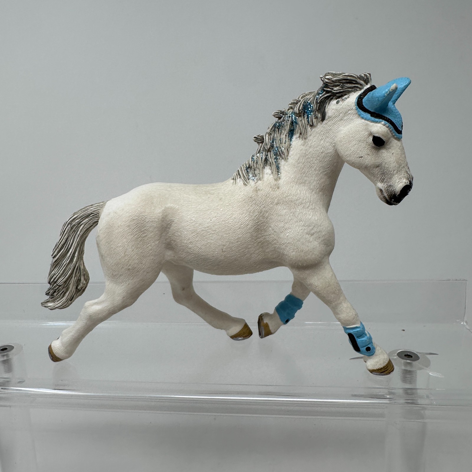 Schleich Hanoverian Mare Tournament Figure White Horse Stallion Animal Figurine