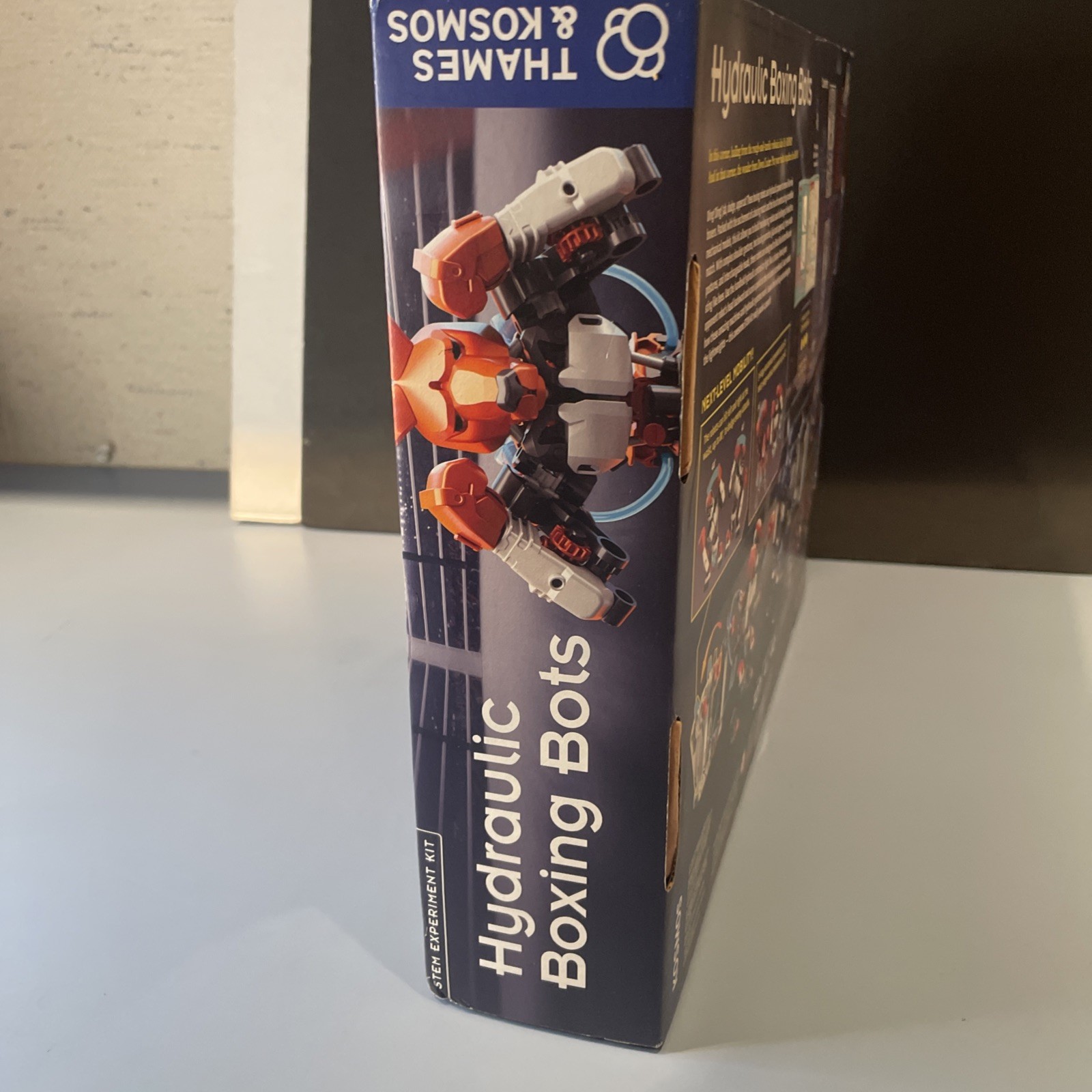 NIB Thames & Kosmos Hydraulic Boxing Bots Stem Experiment Kit