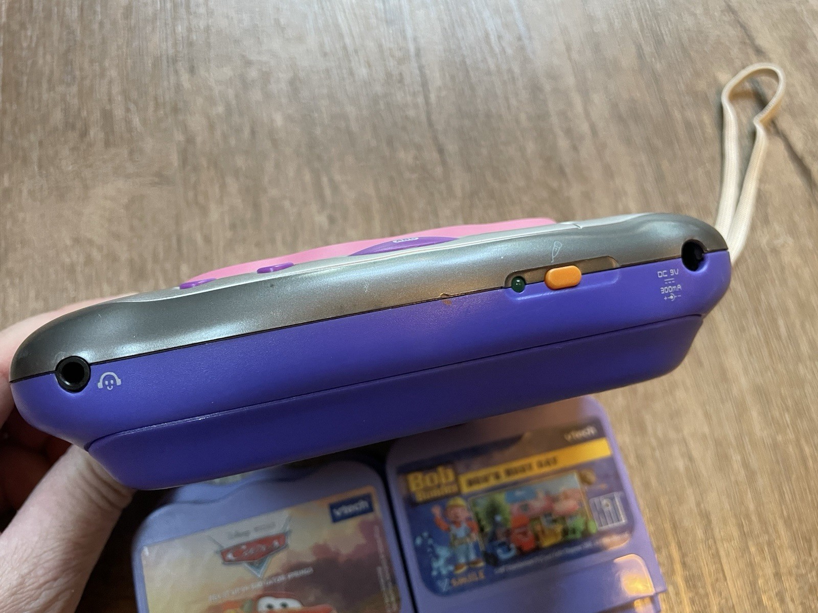 Vtech V.smile POCKET System TESTED WORKING 5 Game Cartridges NEMO SHREK BOB CARS