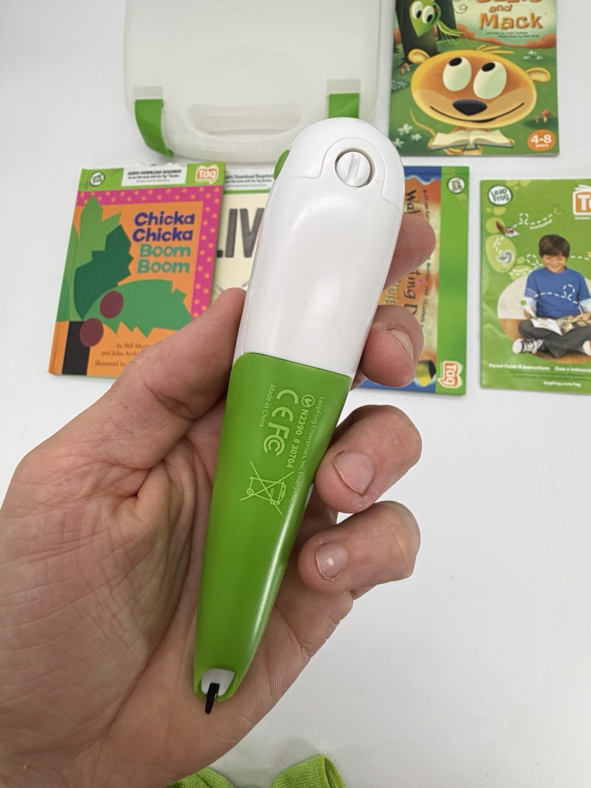 Leapfrog Tag 30704 Reading System Talking Stylus W/ Carry Case & 4 Books Tested