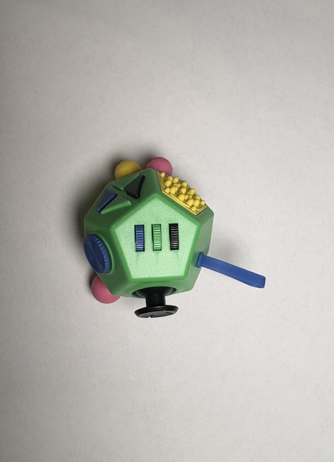 Giggle Zone 12 Sided Fidget Cube Sensory Toy for Kids Ages 3+ Years